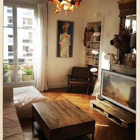 Cosy Family Flat 15 Mns Walk From The Tour Eiffel! Appartamento